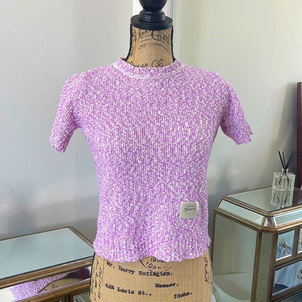 Short sleeve knitted top